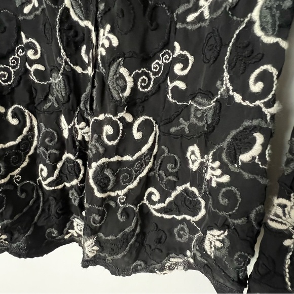 Fully Embroidered Georg Roth Button Down Shirt - Picture 7 of 10